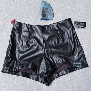 NWT Naruto Shippuden Leather Shorts, Akatsuki Charm ☁️